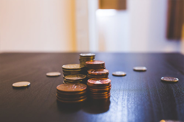 基金还可以买吗？金融全行业走势如何？薪酬怎么调呢？